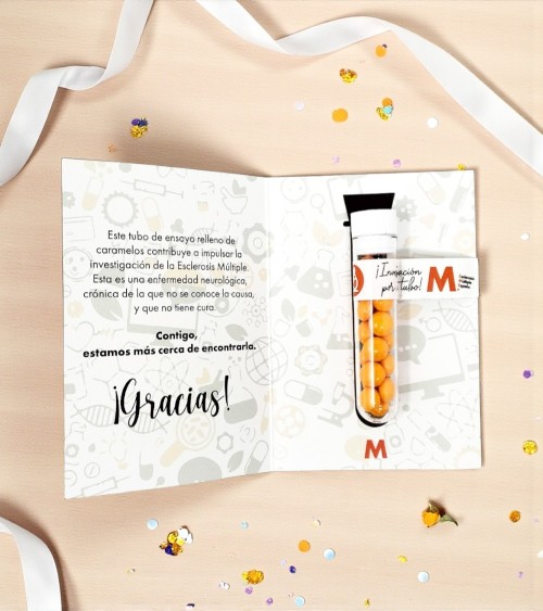 Tubo de ensayo con caramelos | Tienda Esclerosis Múltiple